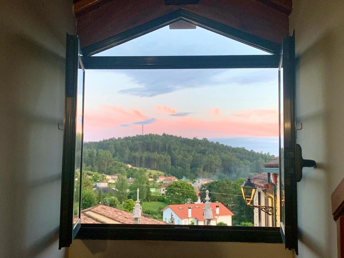 Casa De Costoia Guest House ซานติอาโก เด กอมโปสเตลา ภายนอก รูปภาพ