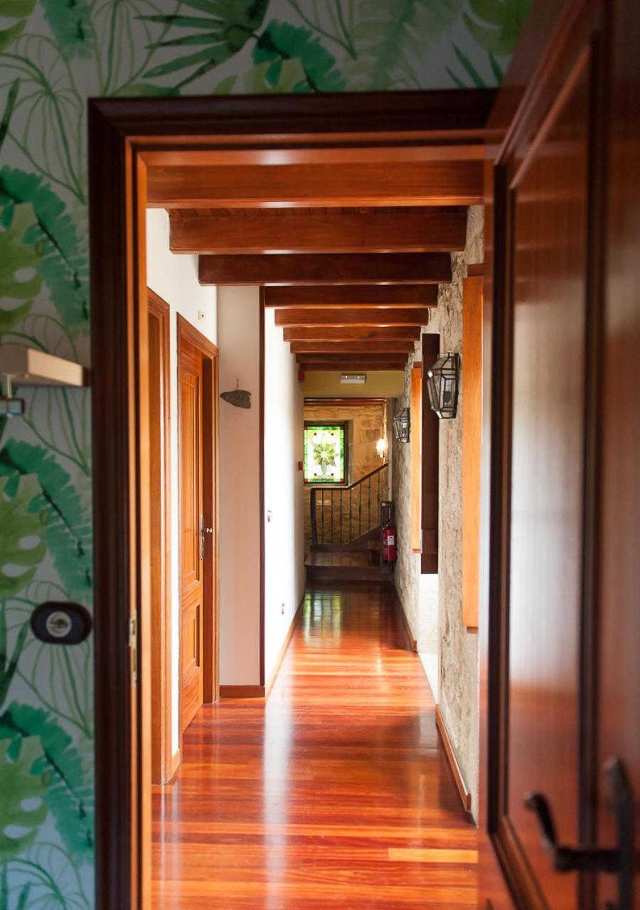 Casa De Costoia Guest House ซานติอาโก เด กอมโปสเตลา ภายนอก รูปภาพ