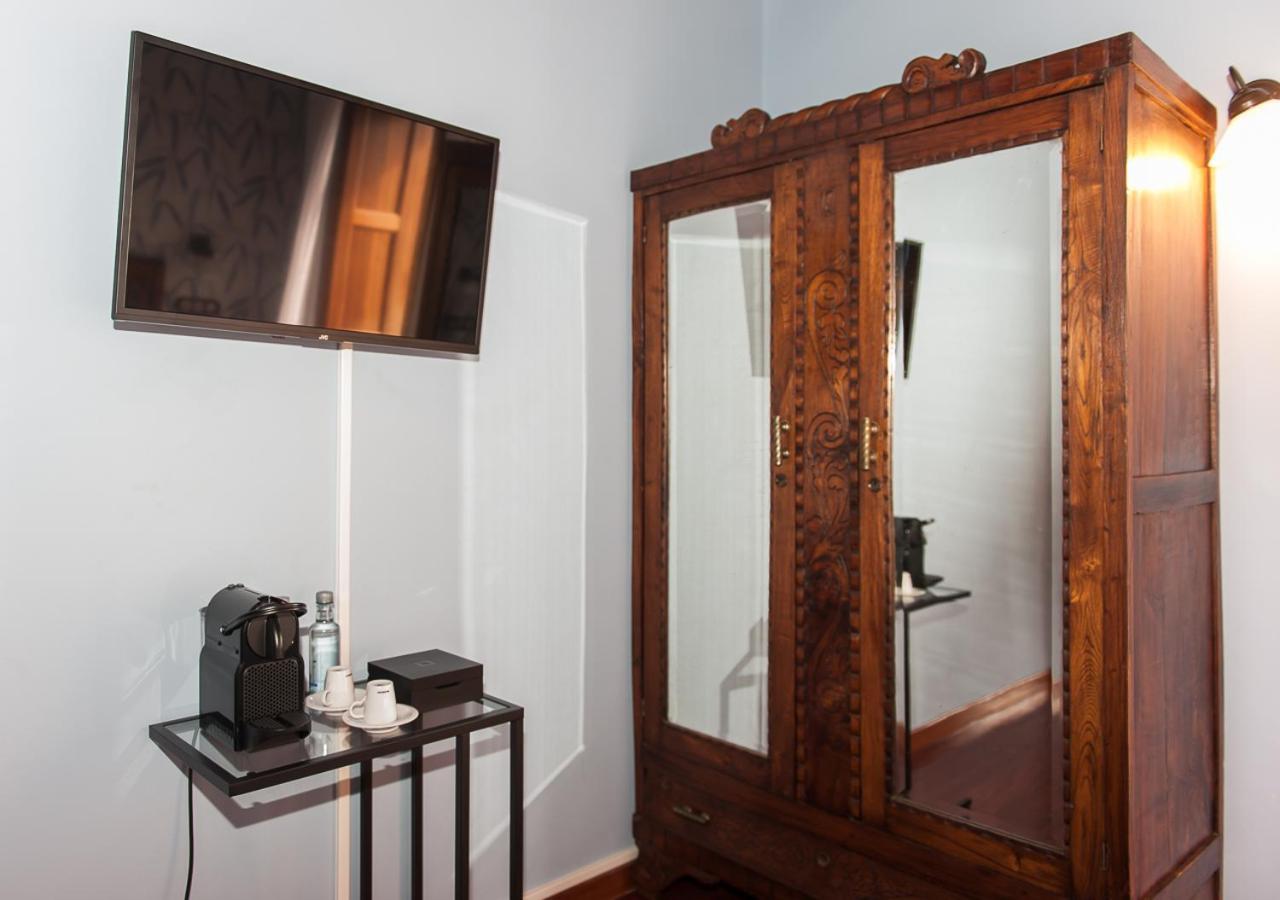 Casa De Costoia Guest House ซานติอาโก เด กอมโปสเตลา ภายนอก รูปภาพ