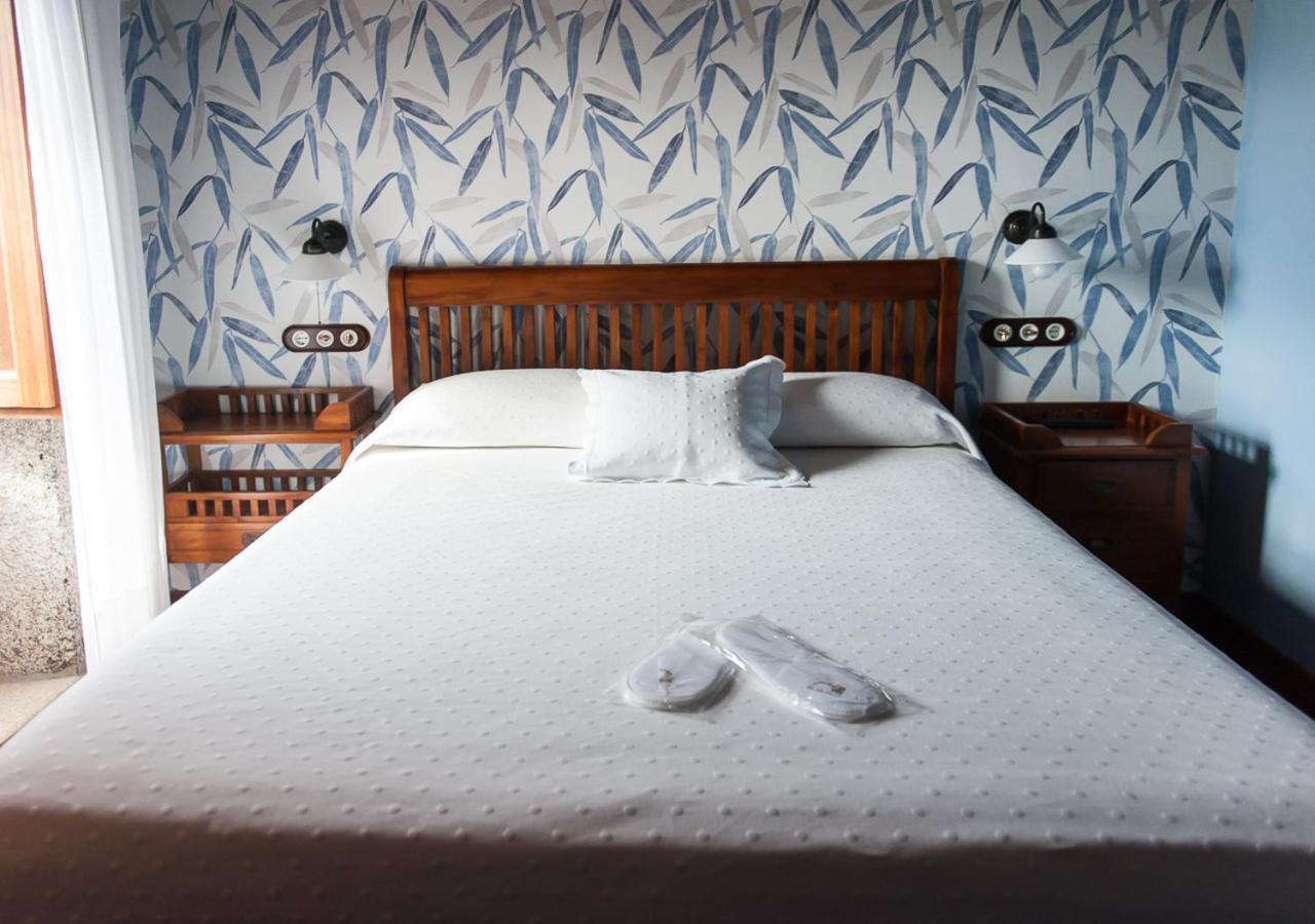 Casa De Costoia Guest House ซานติอาโก เด กอมโปสเตลา ภายนอก รูปภาพ