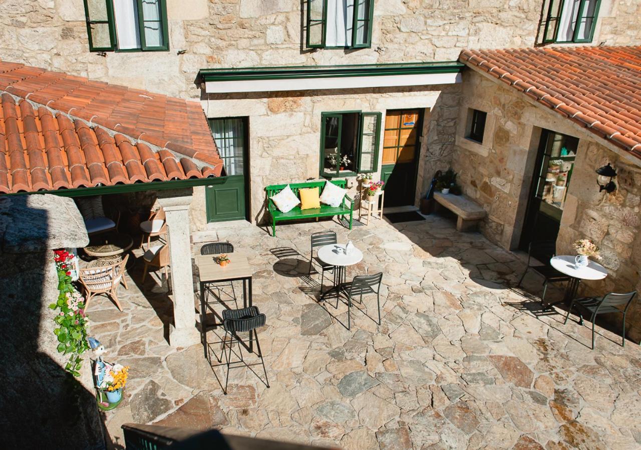 Casa De Costoia Guest House ซานติอาโก เด กอมโปสเตลา ภายนอก รูปภาพ