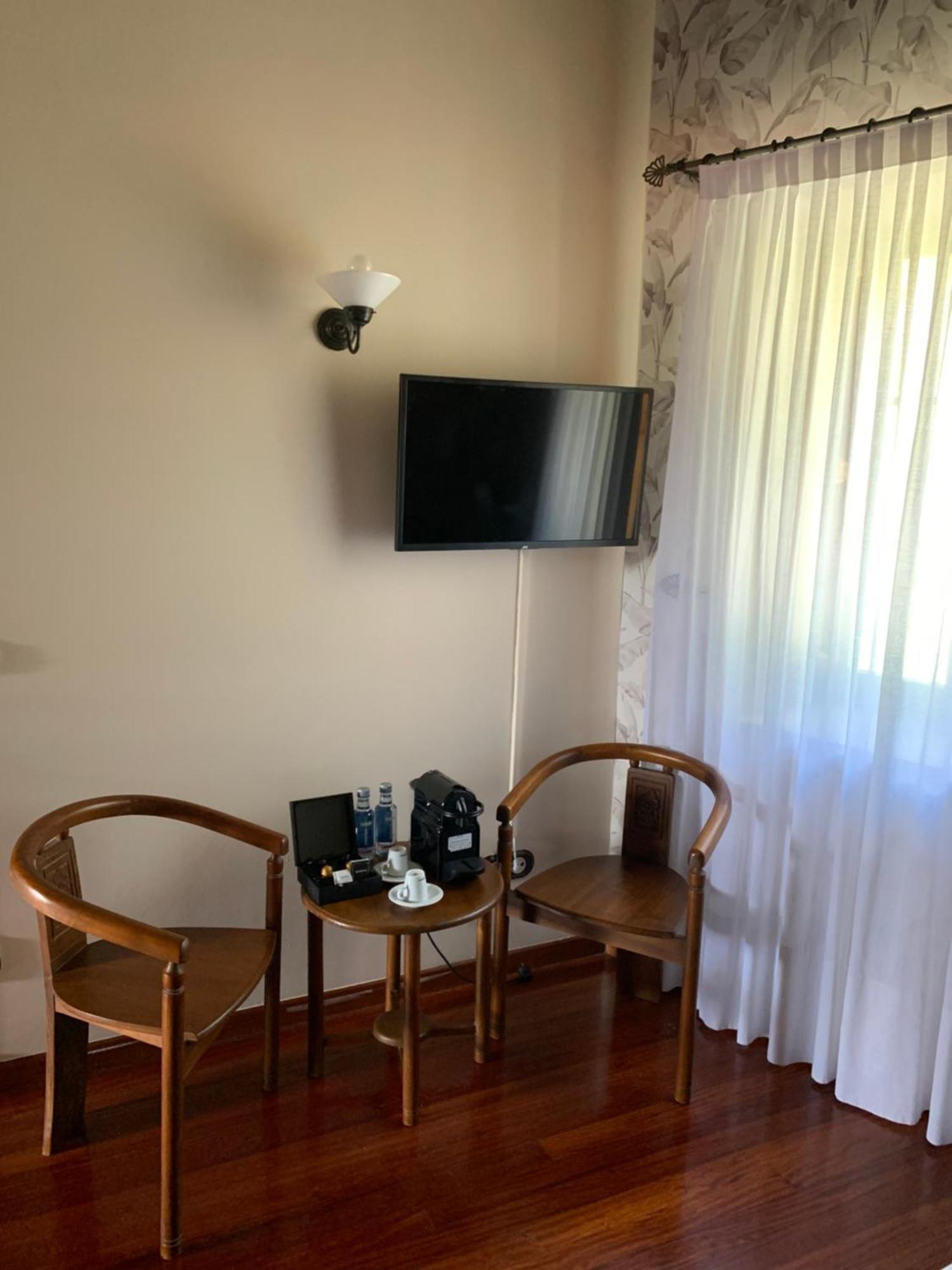 Casa De Costoia Guest House ซานติอาโก เด กอมโปสเตลา ภายนอก รูปภาพ