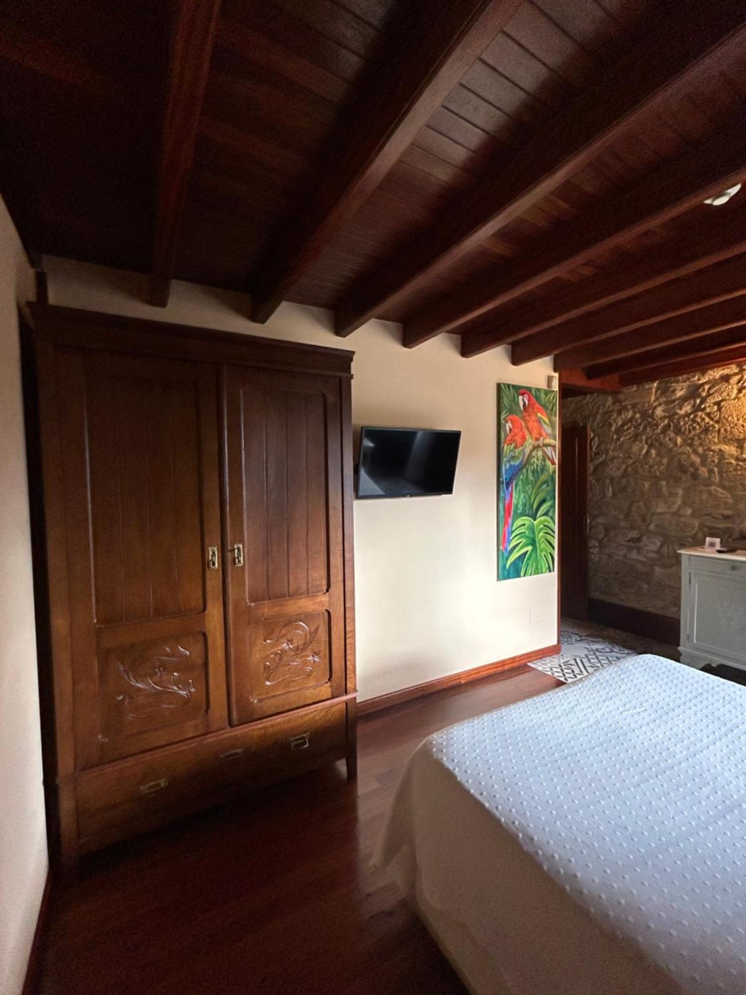 Casa De Costoia Guest House ซานติอาโก เด กอมโปสเตลา ภายนอก รูปภาพ